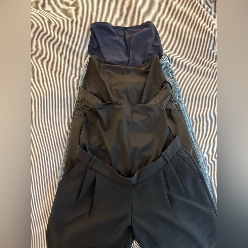 BUNDLE- Abercrombie & Fitch Maternity pants (3)